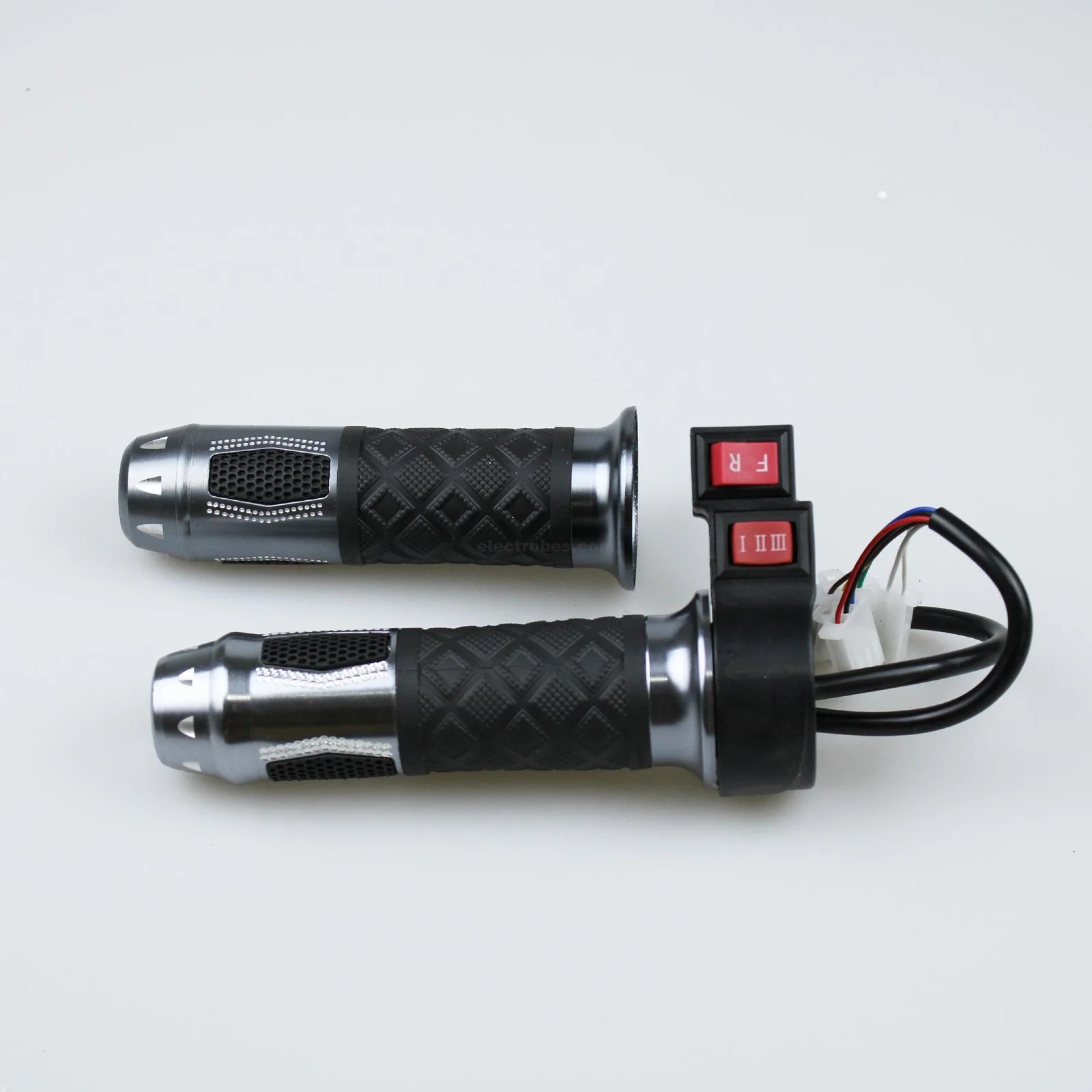 Throttle-handle-bar-with-switches-in-metallic-throttle-for-electric-bike-e-bike-at-best-price-in-Pakistan-2.jpg Electric Bicycle Throttle Handle Switched E-Bike with 2 Switches - Image 3