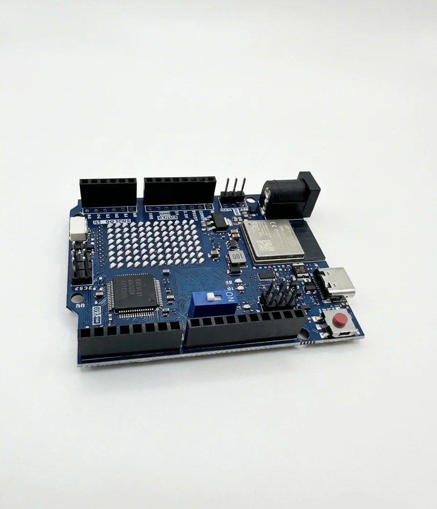arduino-uno-r4-wifi-development-board-supports-wi-fi-and-bluetooth-at-best-price-in-pakistan-2.jpg Arduino UNO R4 WiFi Development Board, with On-board ESP32 S3 Wi-Fi and Bluetooth - Image 3
